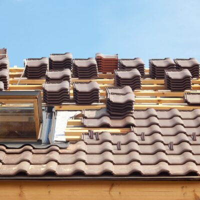 Qualified Roofer contractors near London, Surrey, & Devon