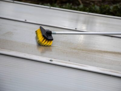 Roofer near London, Surrey, & Devon